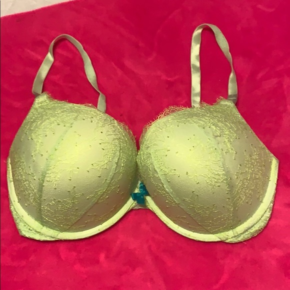 Victoria's Secret Other - SOLD🚨VS bombshell push up bra